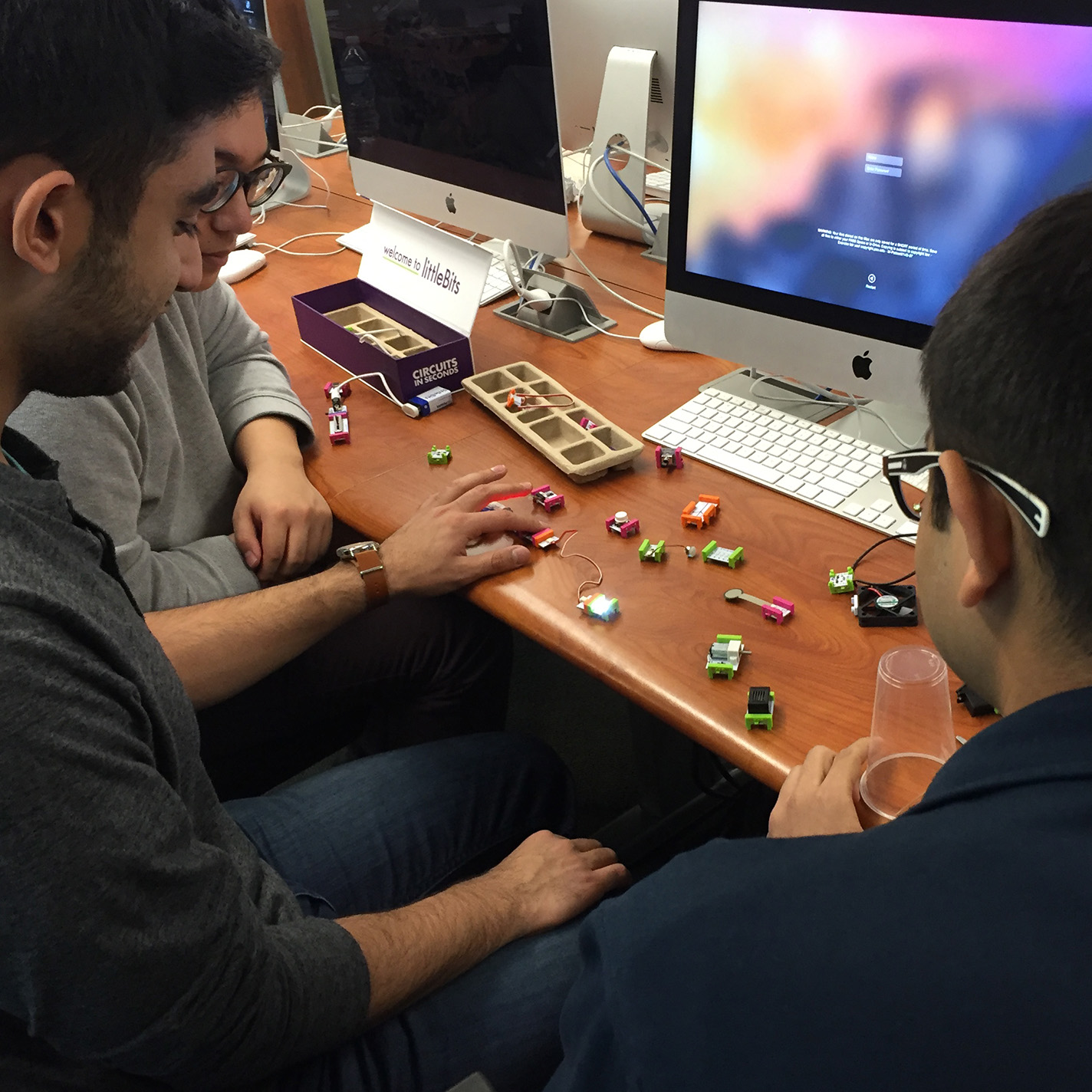 Students with littleBits